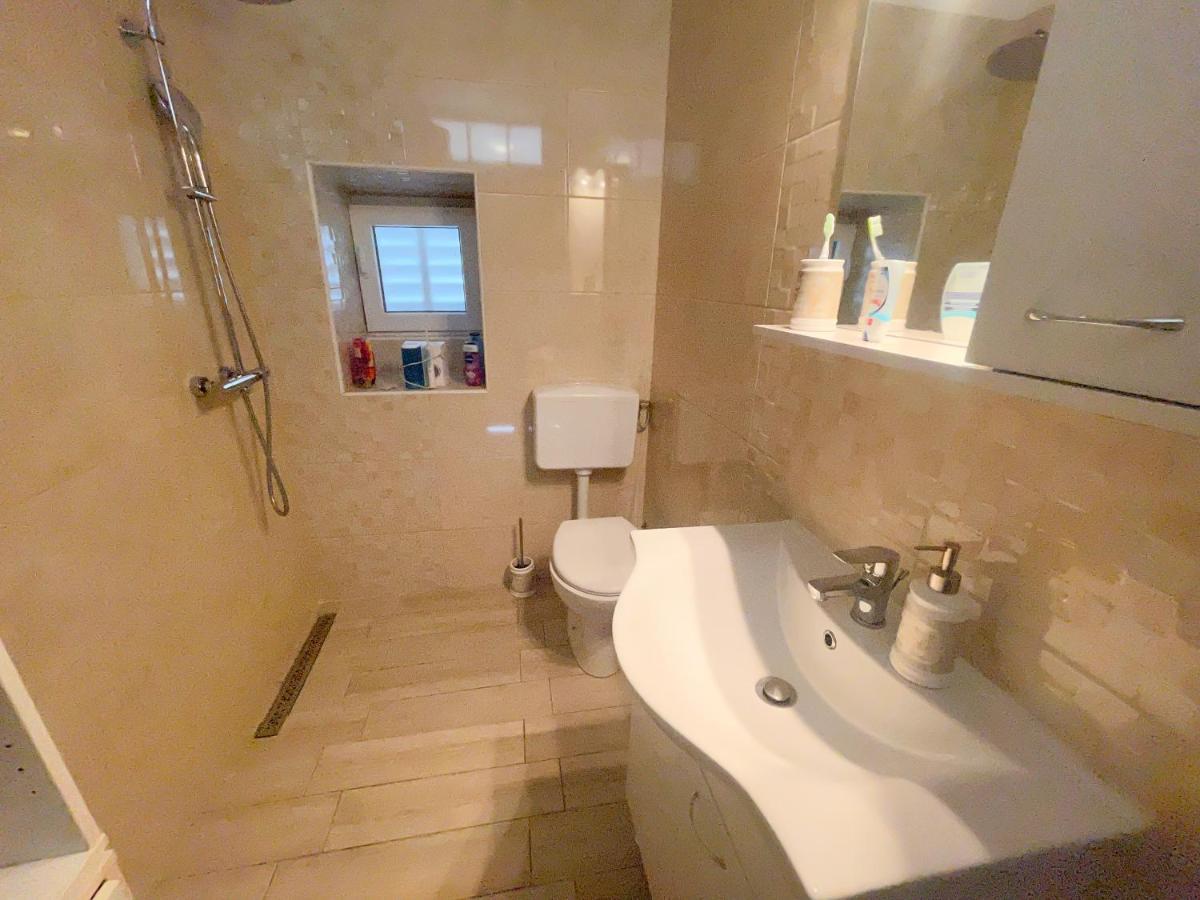 Apartmani Fabijan&Florijan Dramalj Extérieur photo